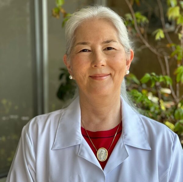 Dra. Mirela Akagawa Yunes